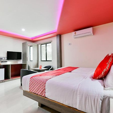 Oyo 1889 Hotel Aj Park Alappuzha Екстериор снимка