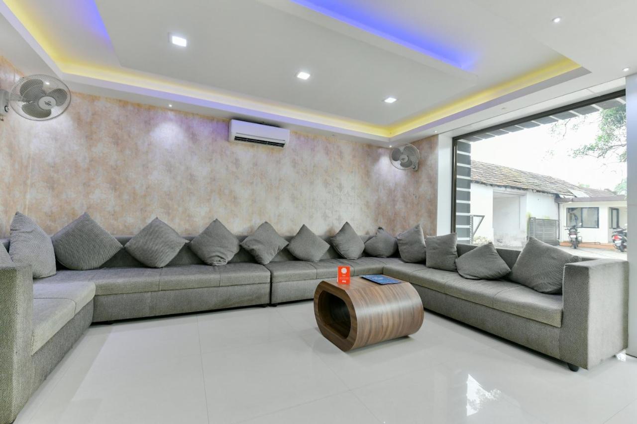 Oyo 1889 Hotel Aj Park Alappuzha Екстериор снимка